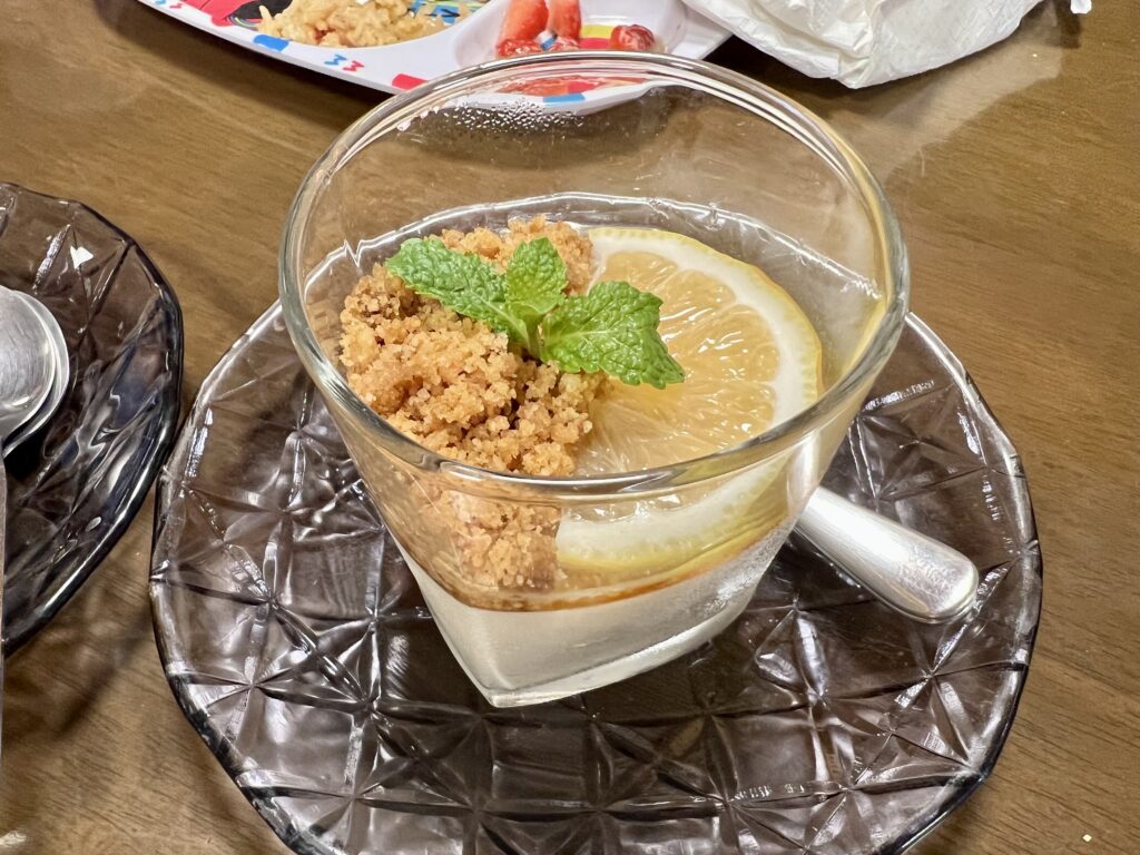 Earl Grey pudding with yuzu lemon jam